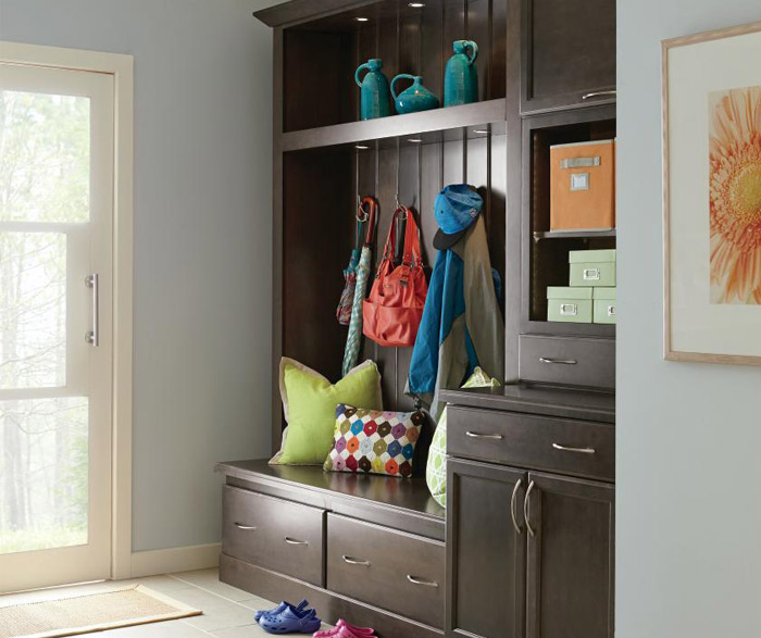 entry_way_cabinets