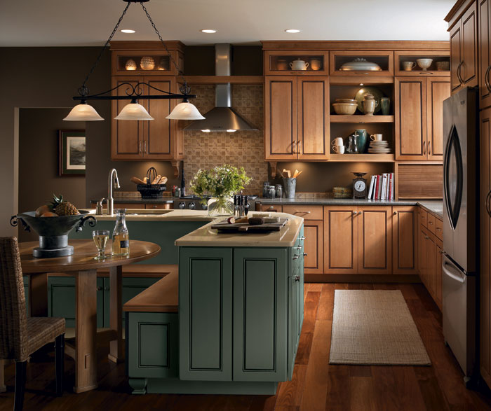 Light Maple Cabinets In Transitional Kitchen Kemper Light Maple Cabinets In A Casual Kitchen By Kemper Cabinetry